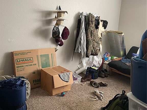5th image of 717 Wellesley Ct APT A