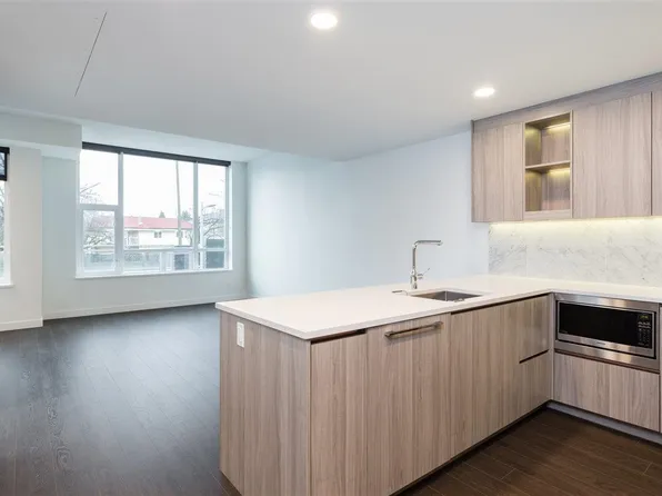 3300 Ketcheson Rd #201, Richmond, BC V6X 0S5