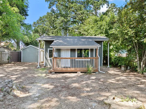 1925 4th St NE, Salem, OR 97301