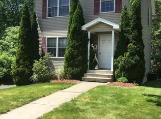 917 Dimmick St #L-12, Dickson City, PA 18519