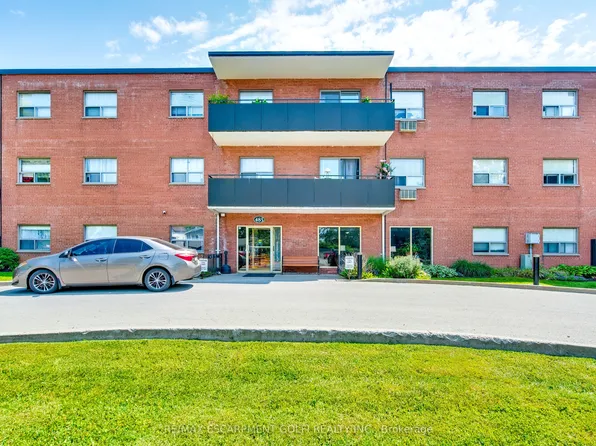 485 Thorold Rd #319, Welland, ON L3C 3X1