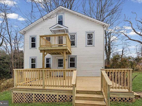 2nd image of 9906 Belair Rd