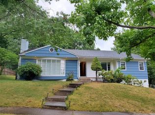 65 Stevenson Rd, New Haven, CT 06515