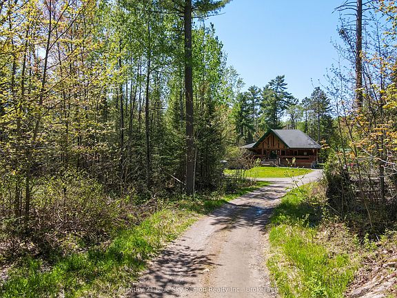 3rd image of 347 Hazel Glen Rd