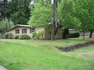 2995 Onyx St, Eugene, OR 97403