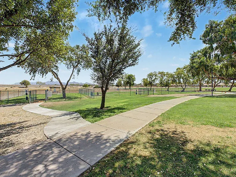 12570 W Desert Flower Rd — Photo 36