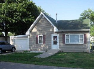 423 N Marietta St, Rhodes, IA 50234