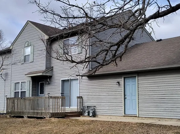 817 Swanson Ct, Twin Lakes, WI 53181