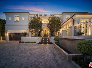 130 S Burlingame Ave, Los Angeles, CA 90049