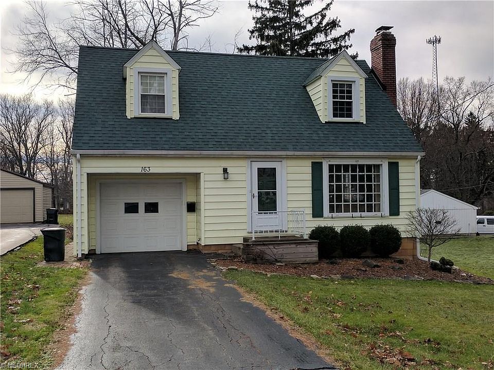 1st image of 163 Meadowbrook Ave
