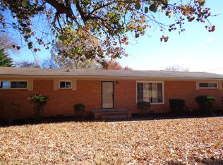 1200 Ridgetop Dr, Chattanooga, TN 37421