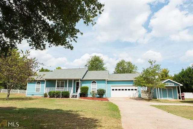 567 Laney Rd photo 1