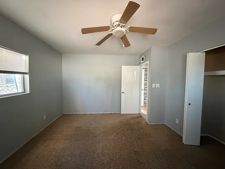 11216 W Nevada Ave — Photo 14