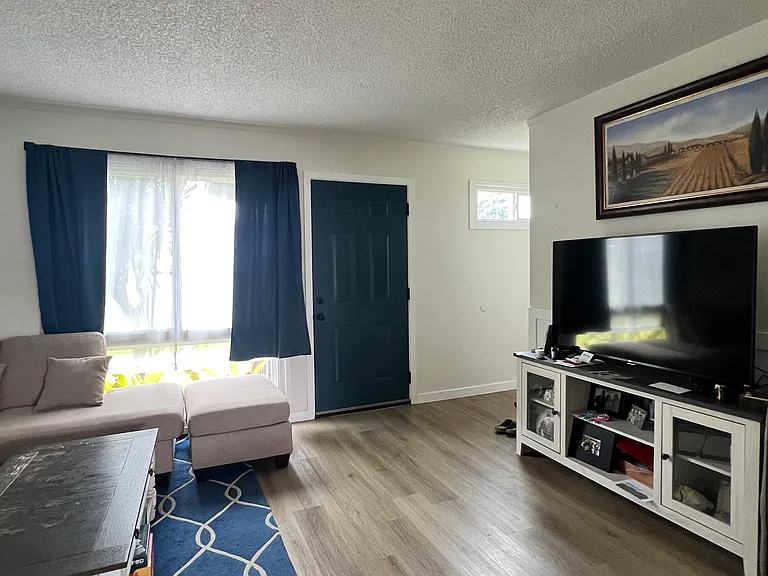 98-1410 Koaheahe St #A — Photo 3