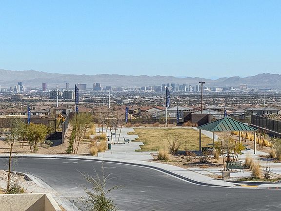 Unobstructed strip views!