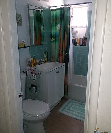 3rd image of 1550-1552 W Orange Ave