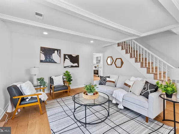 3301 Rolling Rd, Baltimore, MD 21244