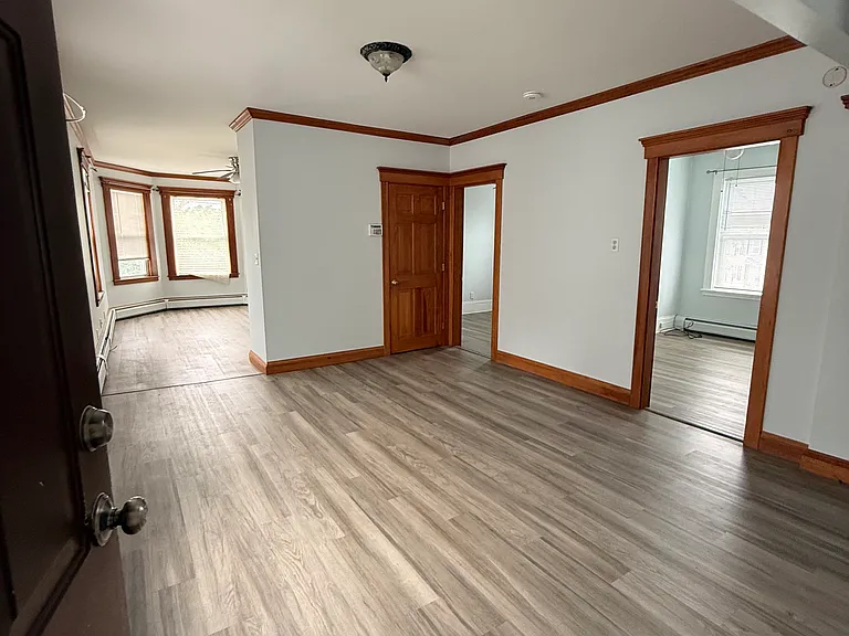 447 Ash St #2 — Photo 6