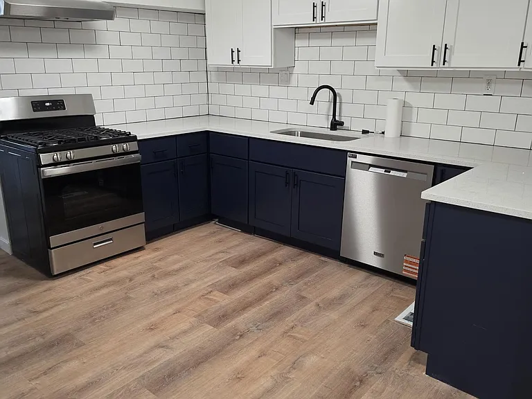 2536 Eaton St — Photo 7