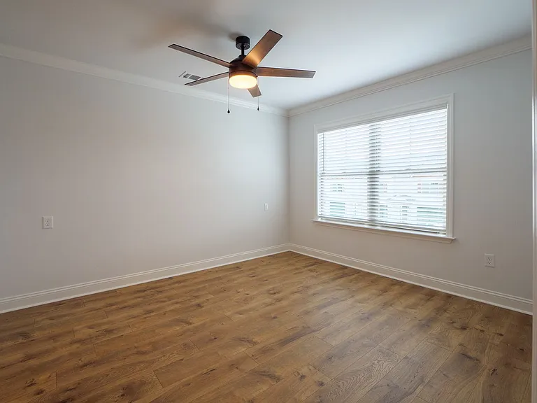 5033 Hamilton Cir — Photo 26