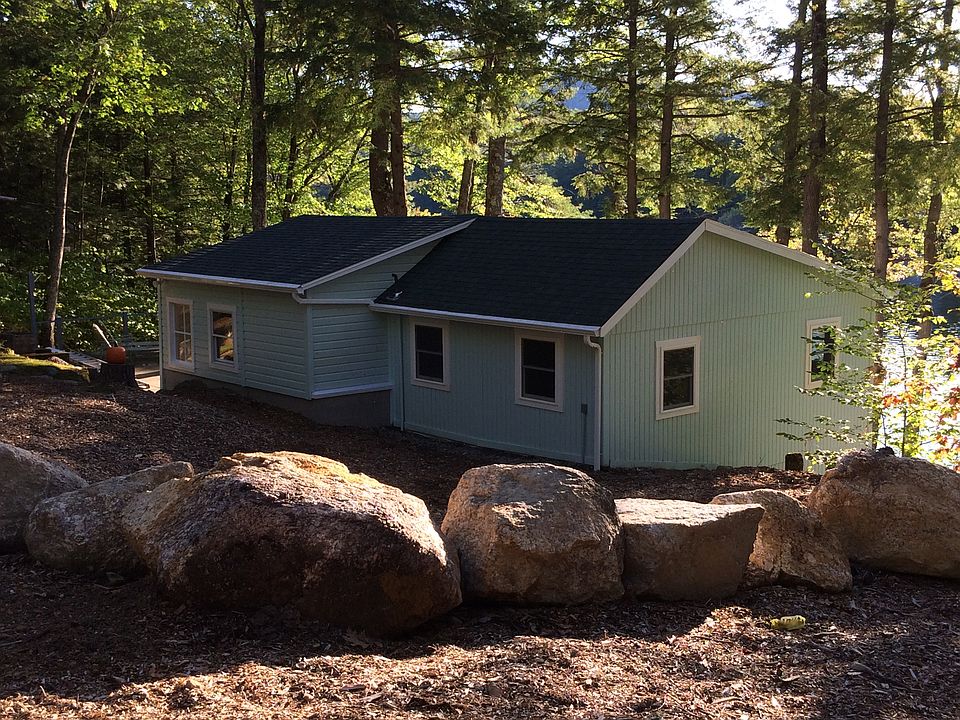 2nd image of 107 Collins Brook Rd