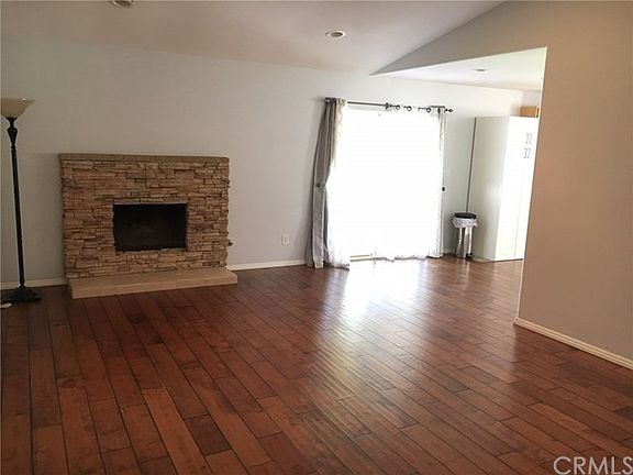 5th image of 1664 Lakewood Ave