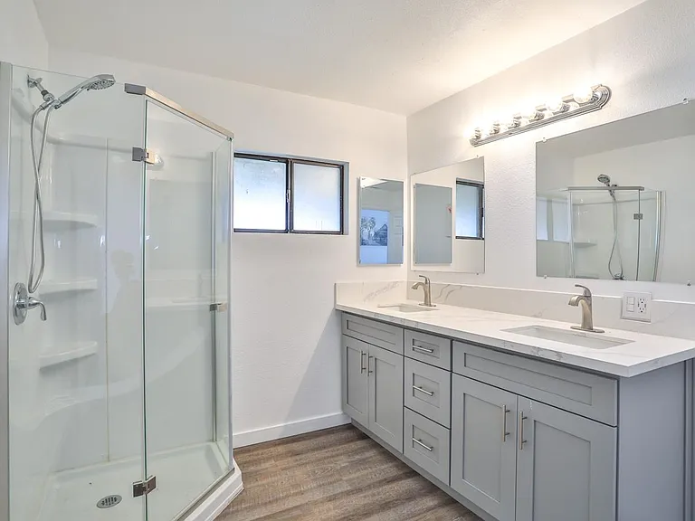 7033 W Avenue A2 — Photo 18