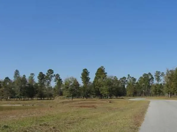 64 Southeast St, Lake Butler, FL 32054