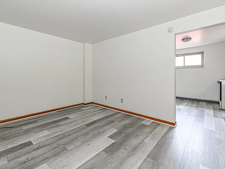 516 Atlantic Ave #6 — Photo 3