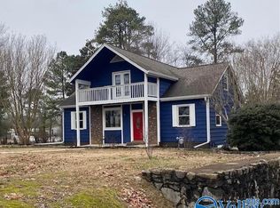 26573 Pine Dr, Athens, AL 35613