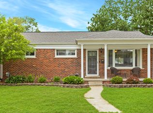 905 Parliament Ave, Madison Heights, MI 48071