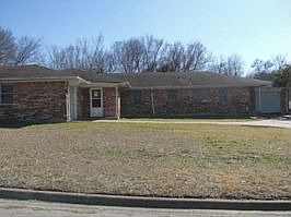 Home for Sale in Desoto, Texas $79,900