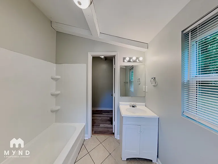 1445 Echols Dr — Photo 13
