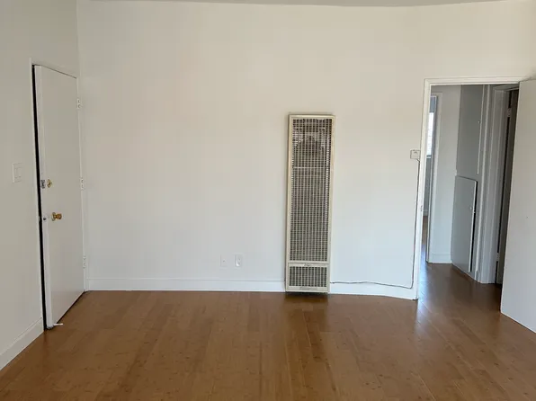 1623 W 80th St APT 5, Los Angeles, CA 90047