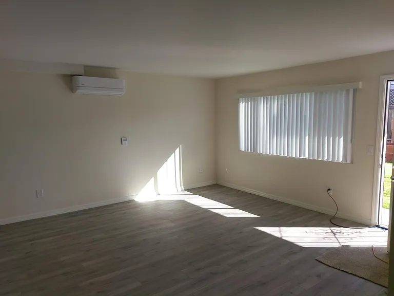 876 Cherrywood Way — Photo 6