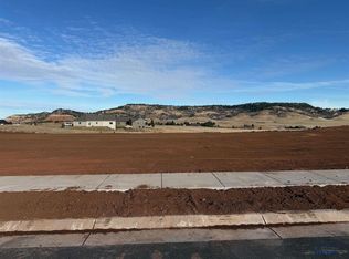 2862 SW Eetclover Cir, Spearfish, SD 57783