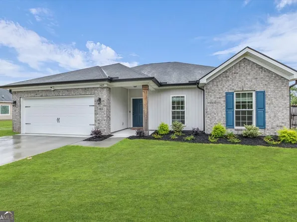 1489 SE Arnold Dr, Allenhurst, GA 31301