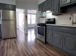 7 Story Ct #1R, Bayonne, NJ 07002