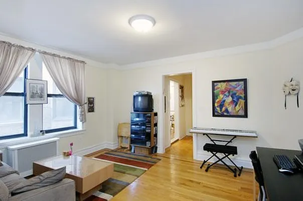 Sold by Citi Habitats | media 4