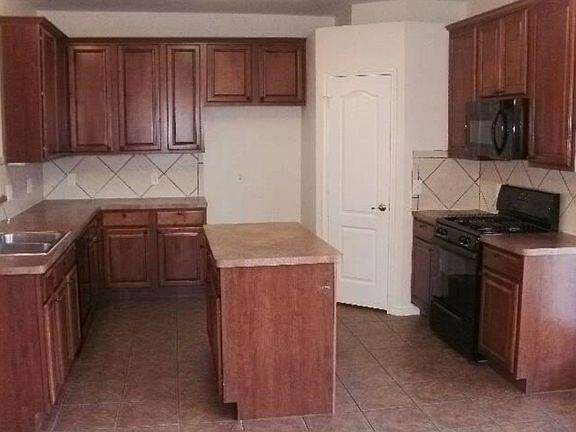 5th image of 11720 Kenny Dr