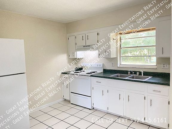 2nd image of 1884 NE 77th St APT 8