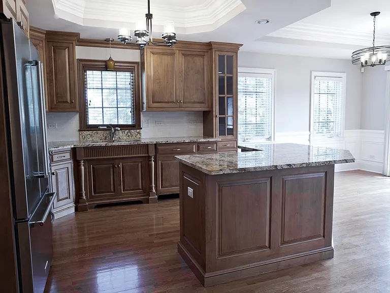 2211 Maple Hill Ct — Photo 3