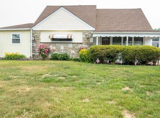 1005 Tomlinson Rd, Philadelphia, PA 19116