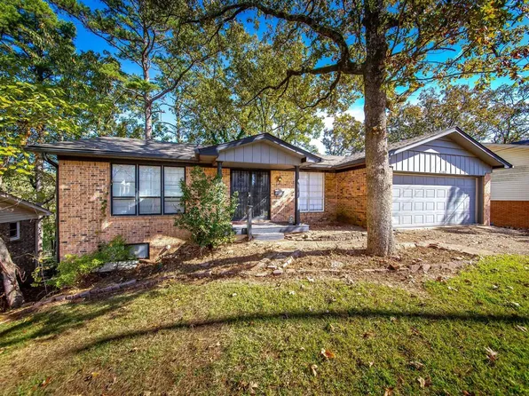 3005 Charter Oak Dr, Little Rock, AR 72227