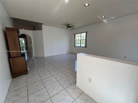 4th image of 2130 NW 166th Ave