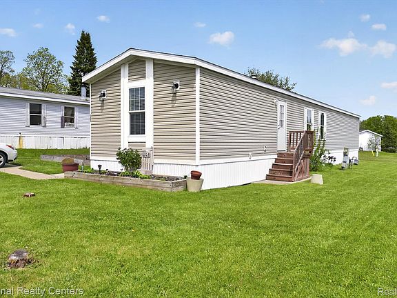 2nd image of 2735 S Wagner Rd Unit 103