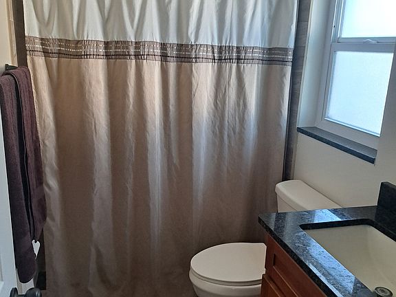 4th image of 2961 Palmetto Ct