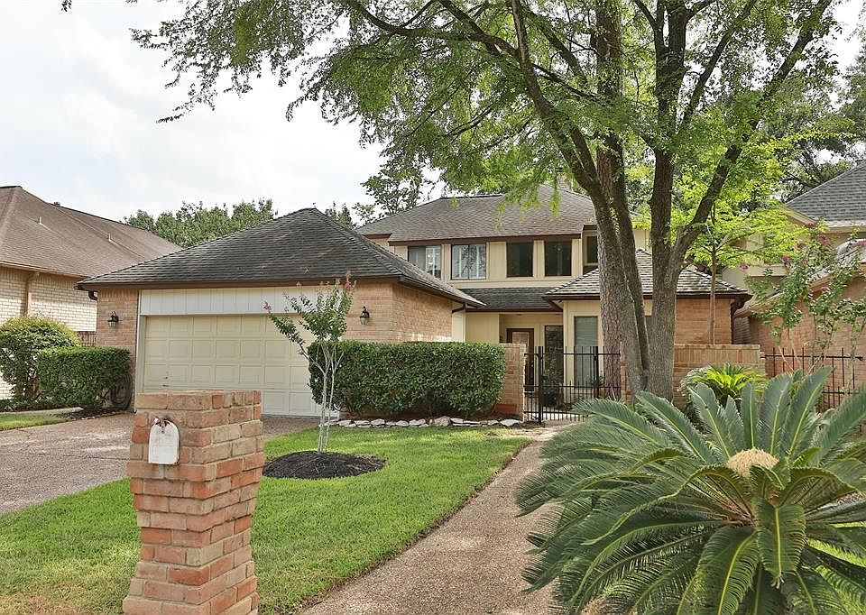 1st image of 13823 Muirfield Village Dr