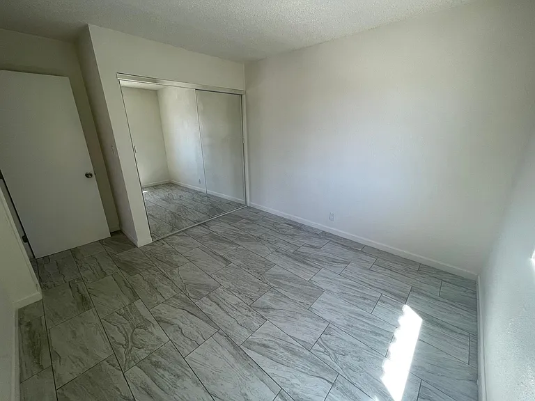 38509 5th St E #3 — Photo 5