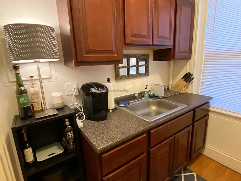80 Gordon St #11 — Photo 3